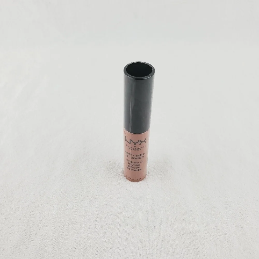 LAST ONE 🔥 NYX Soft matte lip cream SHADE SMLC57